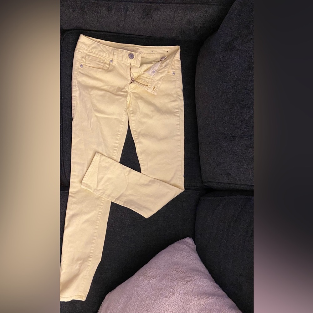 Yellow American Eagle Jeans